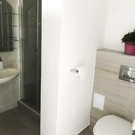 Petrovic * Primosten